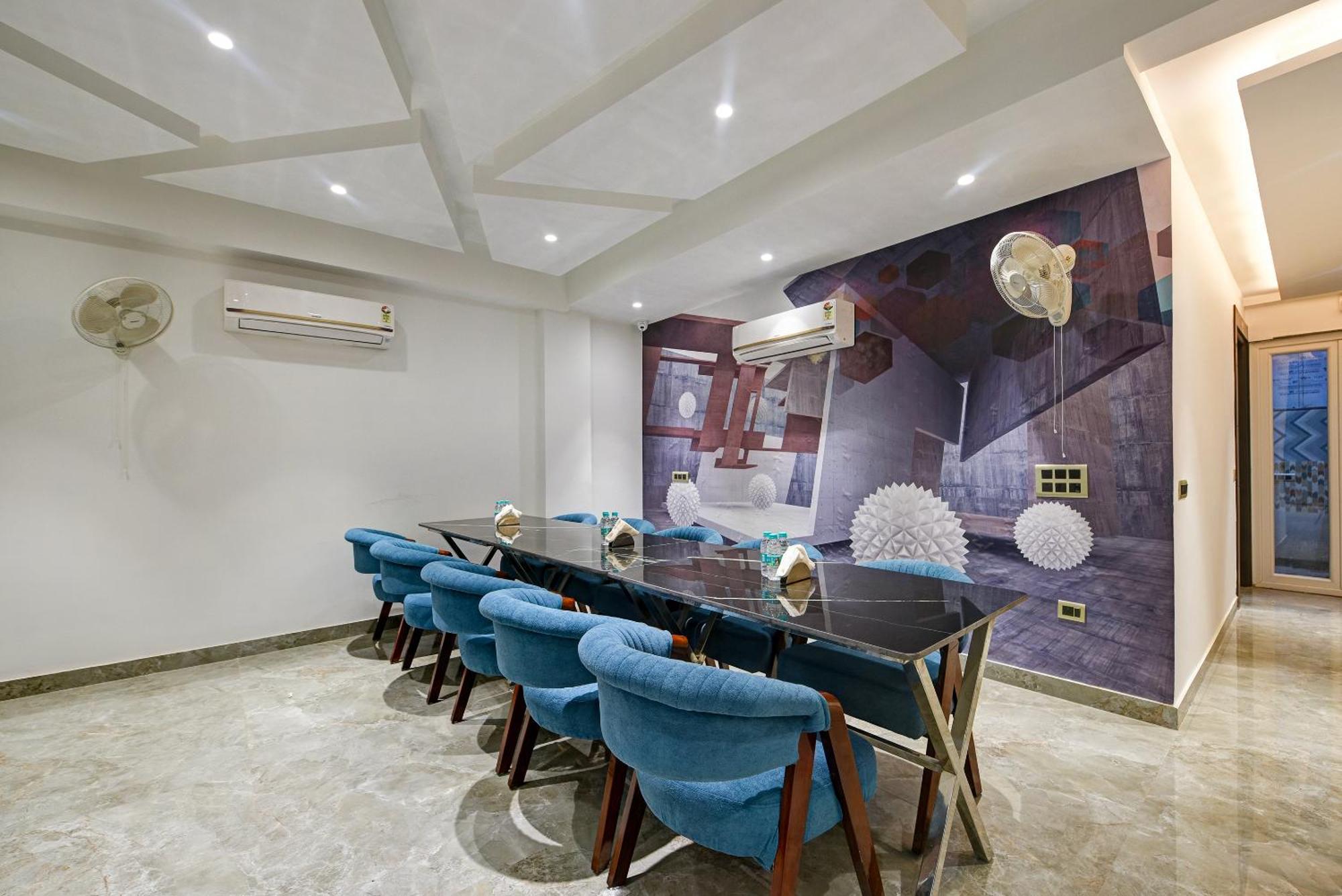 The Grand Plaza Hotel Noida Exterior photo